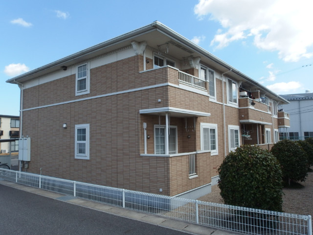 サンシャインⅡ（坂左右町）の外観