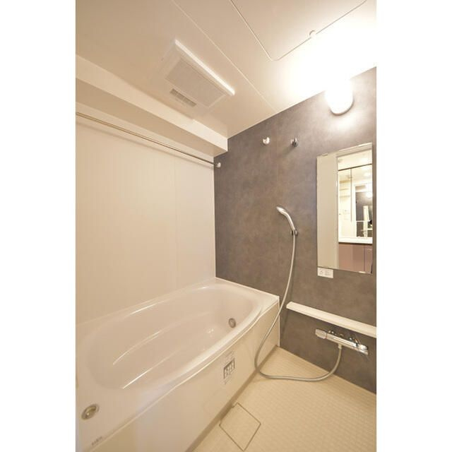 ＣＬＫ南千住の浴室