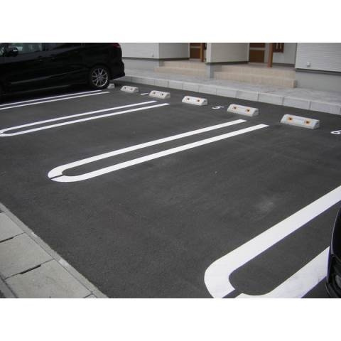 デーア　フィオーレの駐車場
