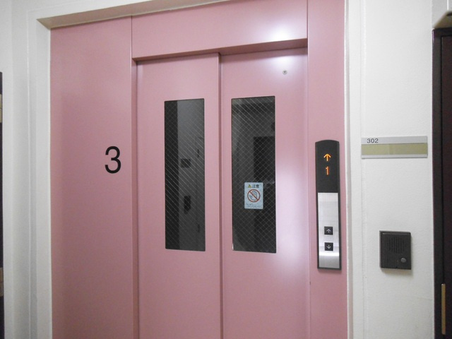 エヴァーグレースのその他共用部分|エレベーター完備☆