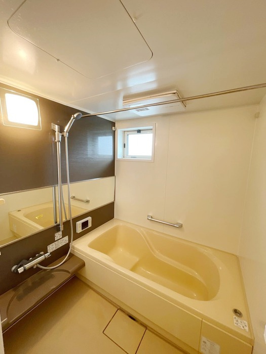 葛城市北花内のアパートの浴室