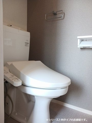 【トイレ】 | フェリス・カーサ | 清潔感のあるトイレです