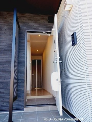 【玄関】 | フラン・アヴニール | 落ち着いた玄関です