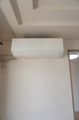 【設備】 | ロイヤルガーデン杉山 | エアコン