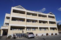 ロイヤルガーデン杉山の画像