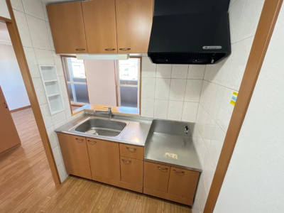 【キッチン】 | リンデンバウム | キッチン