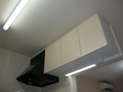 【キッチン】 | マンダリンヴィルⅢ | キッチン吊棚