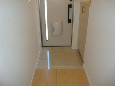 【玄関】 | マンダリンヴィルⅢ | 玄関