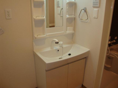 【洗面所】 | マンダリンヴィルⅢ | 洗髪洗面化粧台