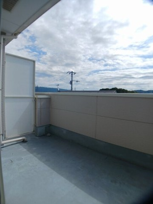 【バルコニー】 | カルフールＡ | バルコニーがあります