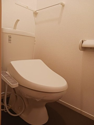 【トイレ】 | グランデソーレ久松 | コンパクトで使いやすいトイレです