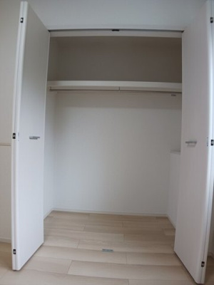 【収納】 | スマイル | ちょっとした収納スペースも充実しています