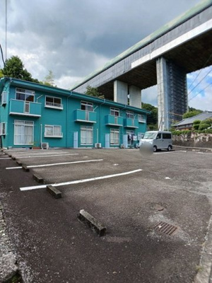 【駐車場】 | エルディム小野 | 駐車場完備です