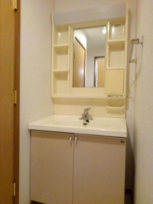 【洗面所】 | クレストールスズキＢ | 使いやすい洗面所です