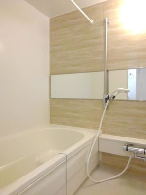 【浴室】 | ダンクォーレ | お風呂で日々の疲れを落としましょう