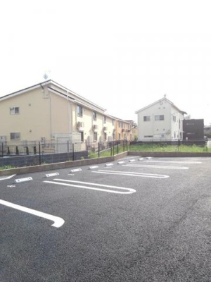 【駐車場】 | パルテール・Ｋ | カースペースがあります