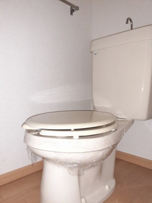 【トイレ】 | コーポリバー | 落ち着いたトイレです