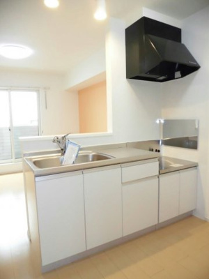 【キッチン】 | サンリット三島 | コンパクトなキッチンで掃除もラクラク