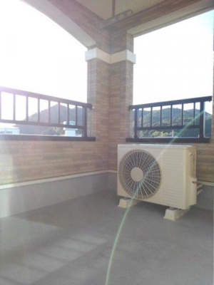 【バルコニー】 | ステラ皆沢 | バルコニーからの眺めを楽しみながら食事をしませんか