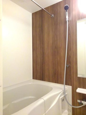 【浴室】 | ブルーベリー | 落ち着いた空間のお風呂です