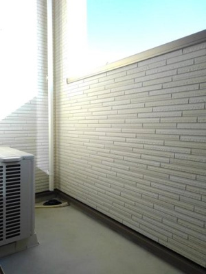 【バルコニー】 | ブルーベリー | 暖かな日差しのふりそそぐバルコニー