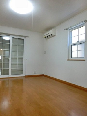 【居間・リビング】 | カーサ | ゆったりとした居間です