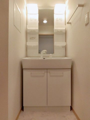 【洗面所】 | コモドプレッソ | 洗面所です