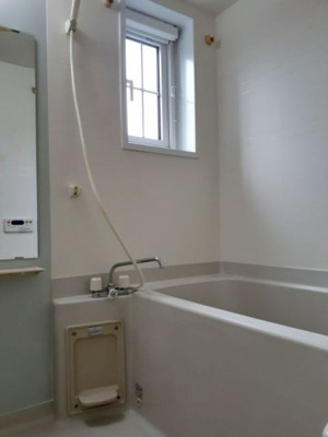 【浴室】 | コウハイムⅡ | お風呂で日々の疲れを落としましょう