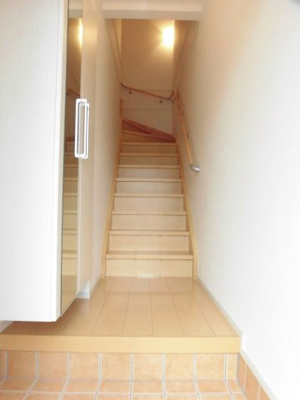 【玄関】 | プルメリア | きれいな玄関です