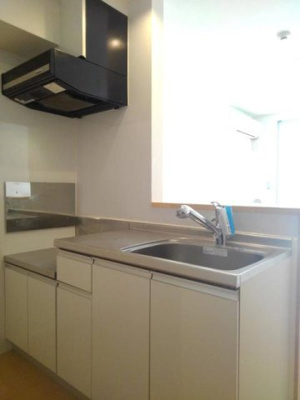 【キッチン】 | メゾンエテルノ | コンパクトなキッチンで掃除もラクラク