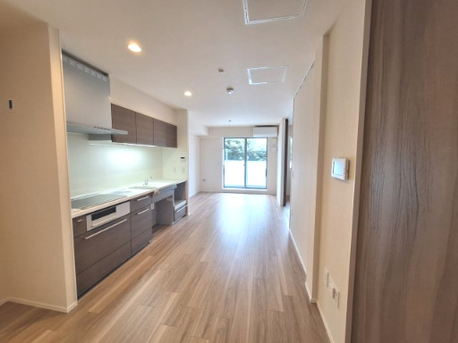 （シニア限定）グランビレッジ橋本の居間・リビング|14帖のリビング