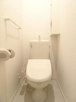 【トイレ】 | ラルーチェ・ハルカ | トイレです