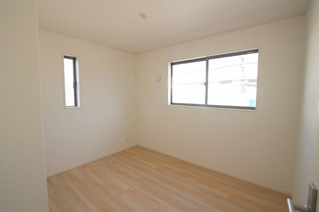 【洋室】 | 朝霞市溝沼３丁目　新築一戸建住宅　全3棟（朝霞店） | 2025年11月9日撮影/5.5帖洋室