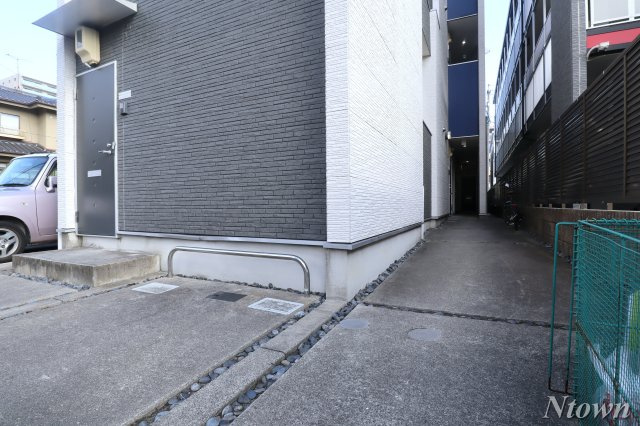 【エントランス】 | stage志賀本通 | 建物の内部です