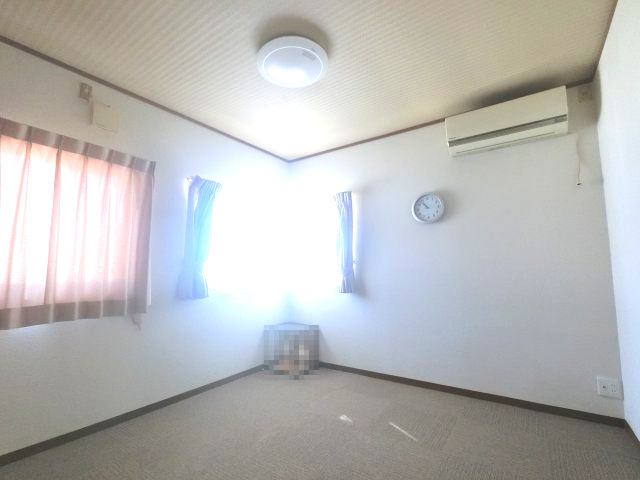 みやき町中津隈一戸建の洋室|2階洋室　4.5帖