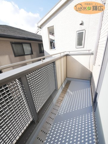 姫路市東雲町５丁目　中古戸建のバルコニー