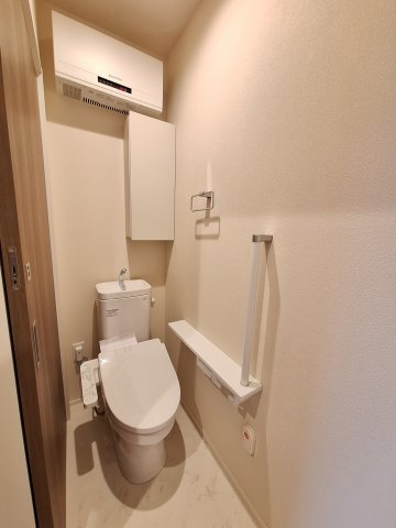 （シニア限定）グランビレッジ橋本のトイレ|ライフリズムセンサー付き