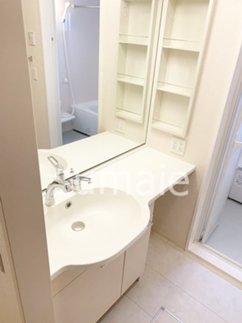 エターナル　ジョイの洗面所|広めの独立洗面台！