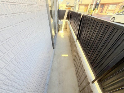 【バルコニー】 | メゾン東霞  弐番館