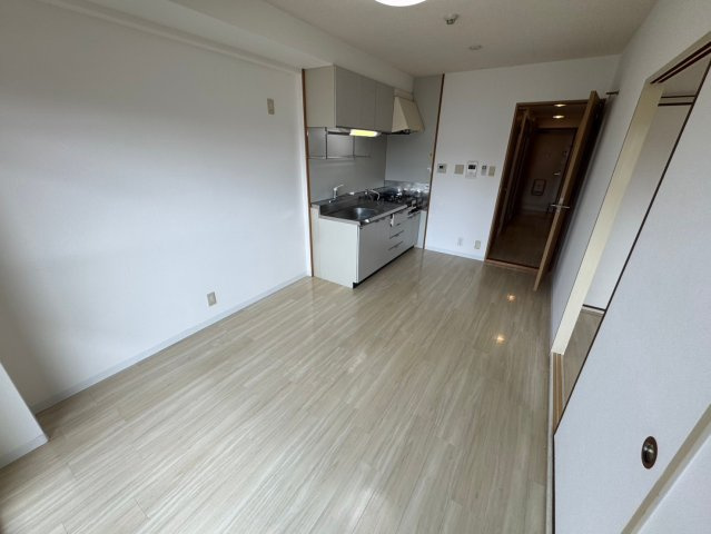 豊中市箕輪１丁目の賃貸マンションの居間・リビング