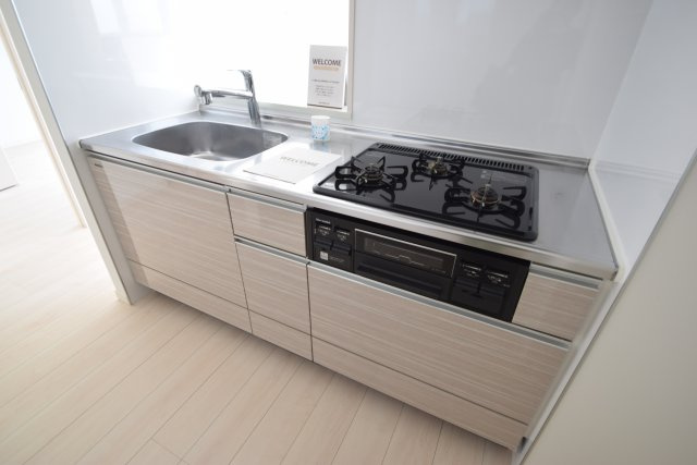 コンフォーティアのキッチン|3口コンロのシステムキッチン♪