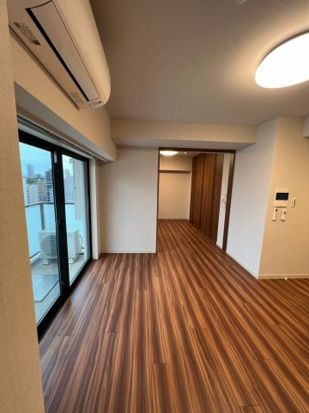 DIPS上野NORTHの居間・リビング