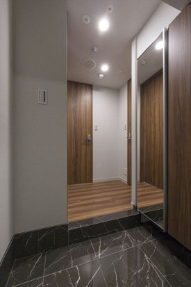 DIPS上野NORTHの玄関