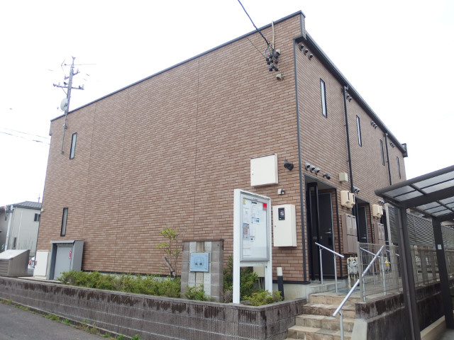 レオネクスト松橋の外観