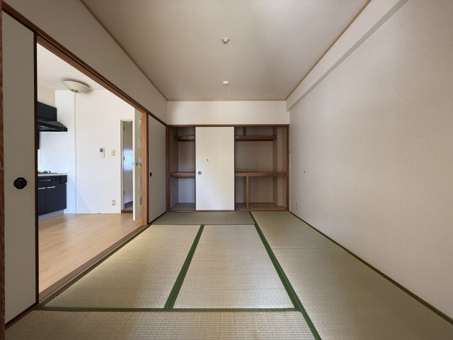 ジョイフルライフ泉丘の子供部屋