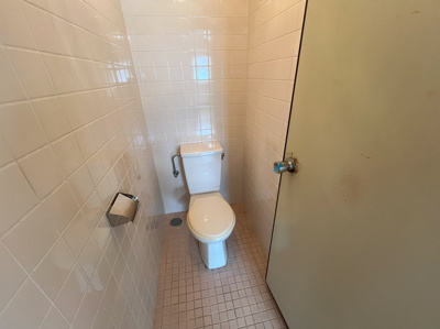  | コーポラス城間