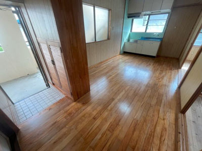  | コーポラス城間