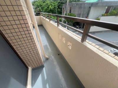  | コーポラス城間