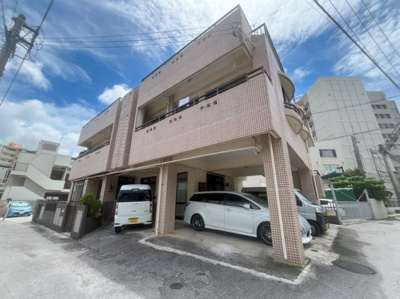  | コーポラス城間