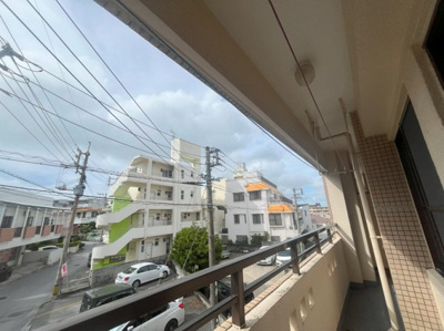  | コーポラス城間